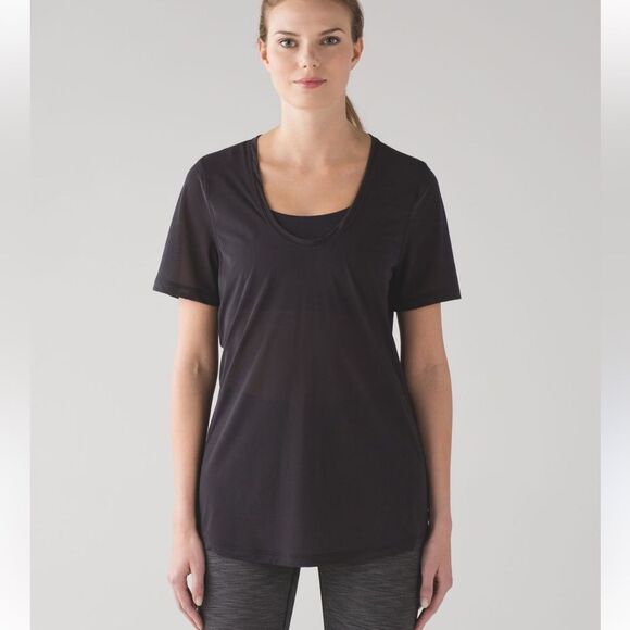 Lululemon Black Featherlight Tee Shirt Women’s 10 - Picture 1 of 3